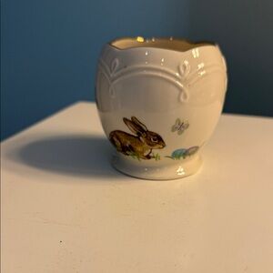 Charming LenoxWhite Ceramic Egg Cup with Rabbit Design